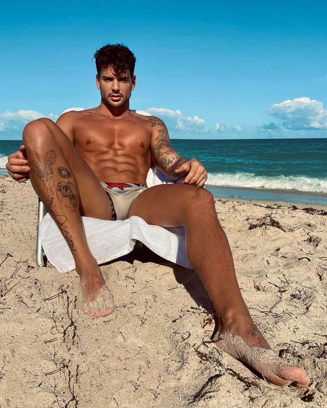 週一品肌肉|自己的造型自己把關! 古巴辣肌髮型師:Jose Estrada-NICEGAY