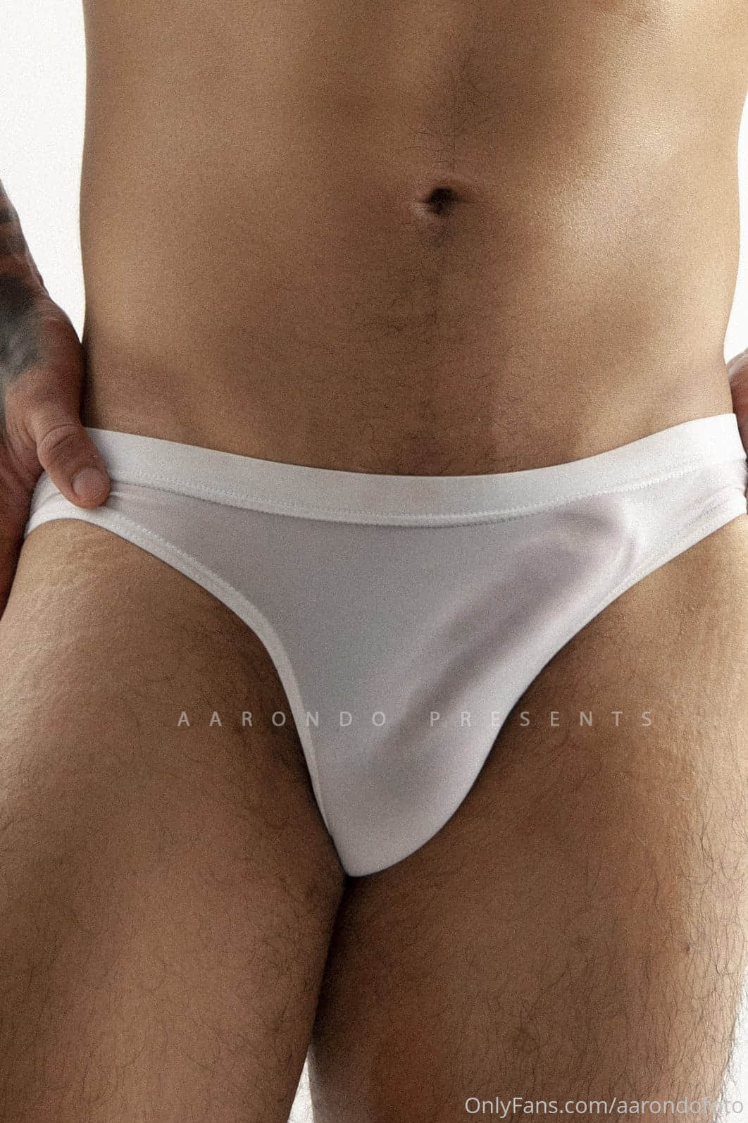 Aarondofoto Onlyfans Collection P20 Pinky Nguyen-NICEGAY