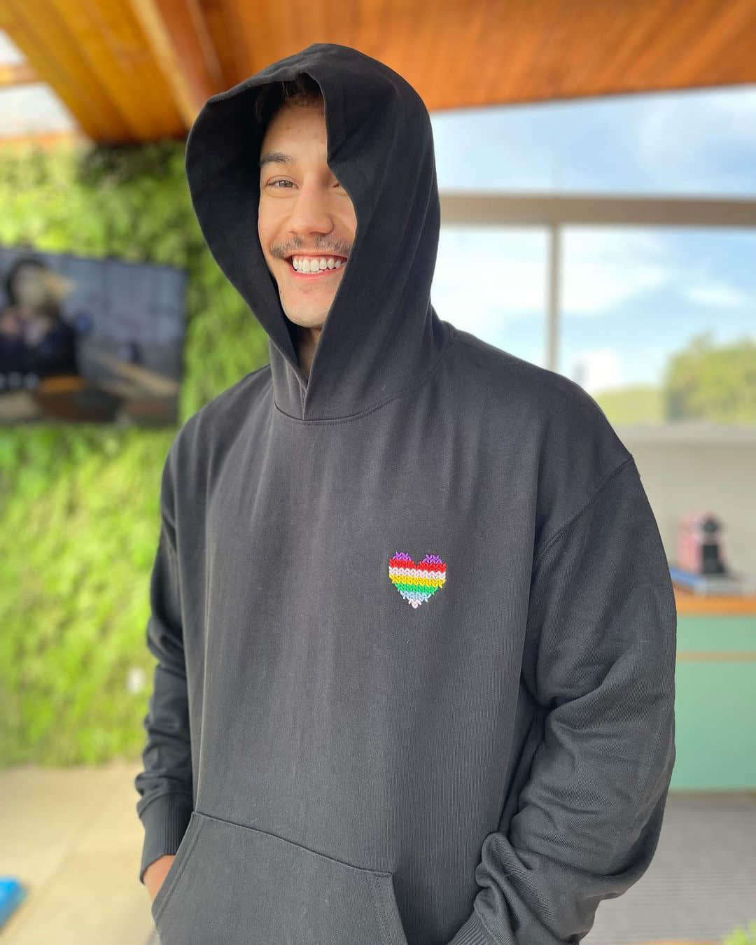 巴西明星體操國手與男友灑糖無極限 同志天菜想婚了!?-NICEGAY