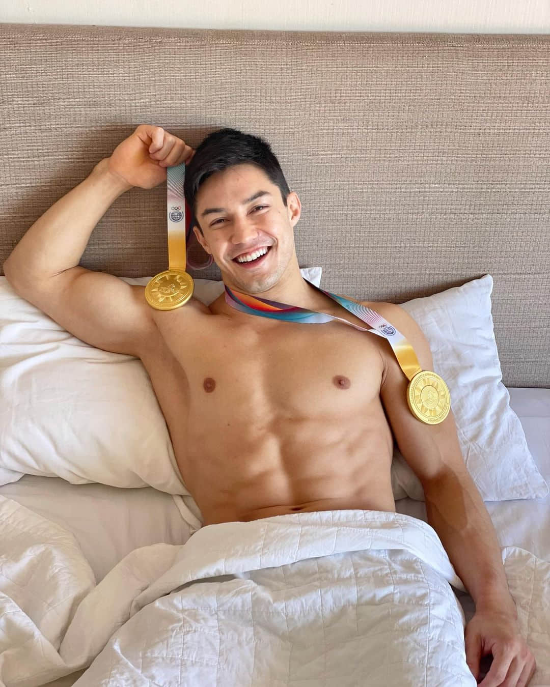 巴西明星體操國手與男友灑糖無極限 同志天菜想婚了!?-NICEGAY