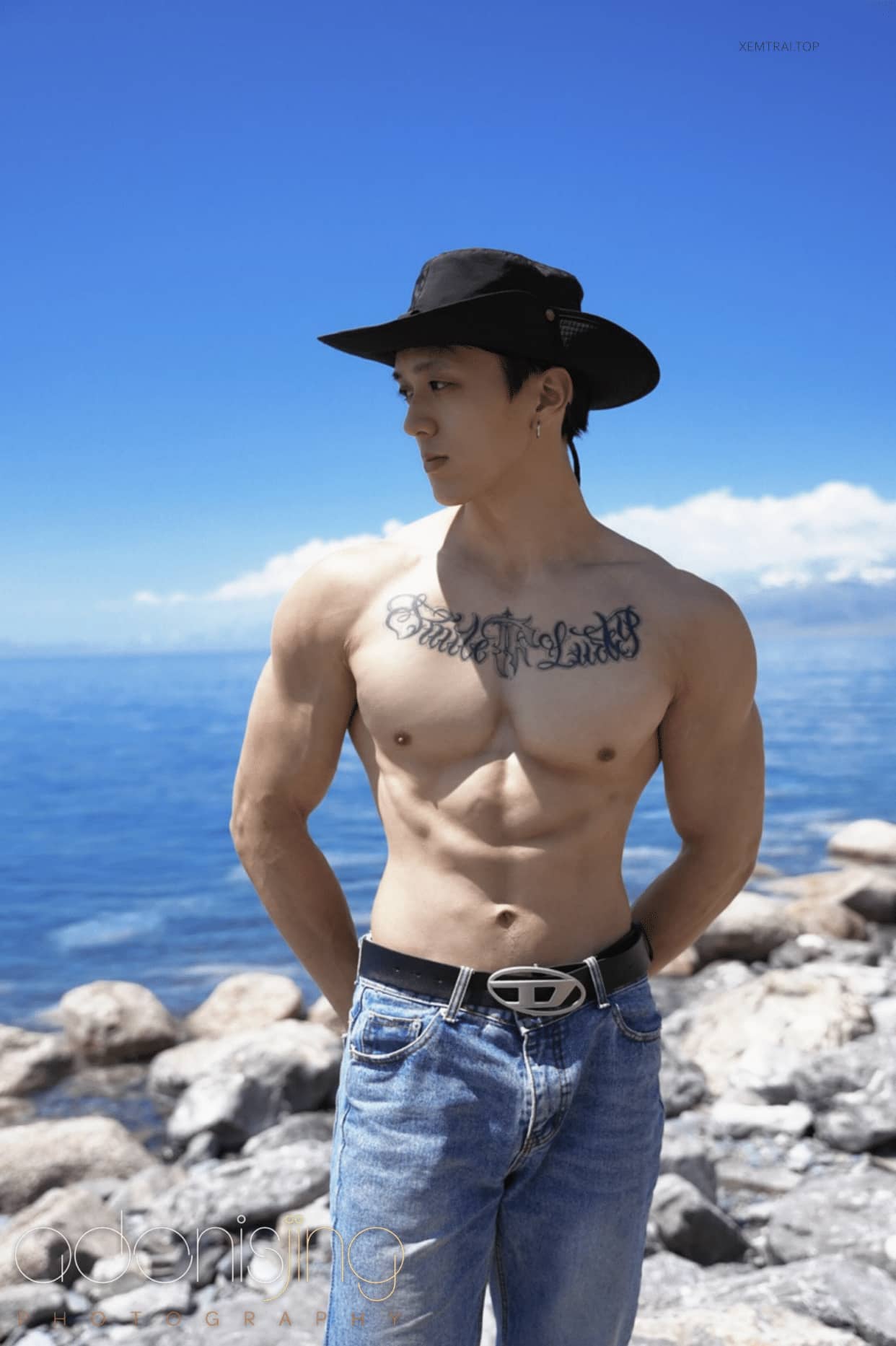 ADONISJING Adonis特別刊-異域旅程Vol.01-NICEGAY