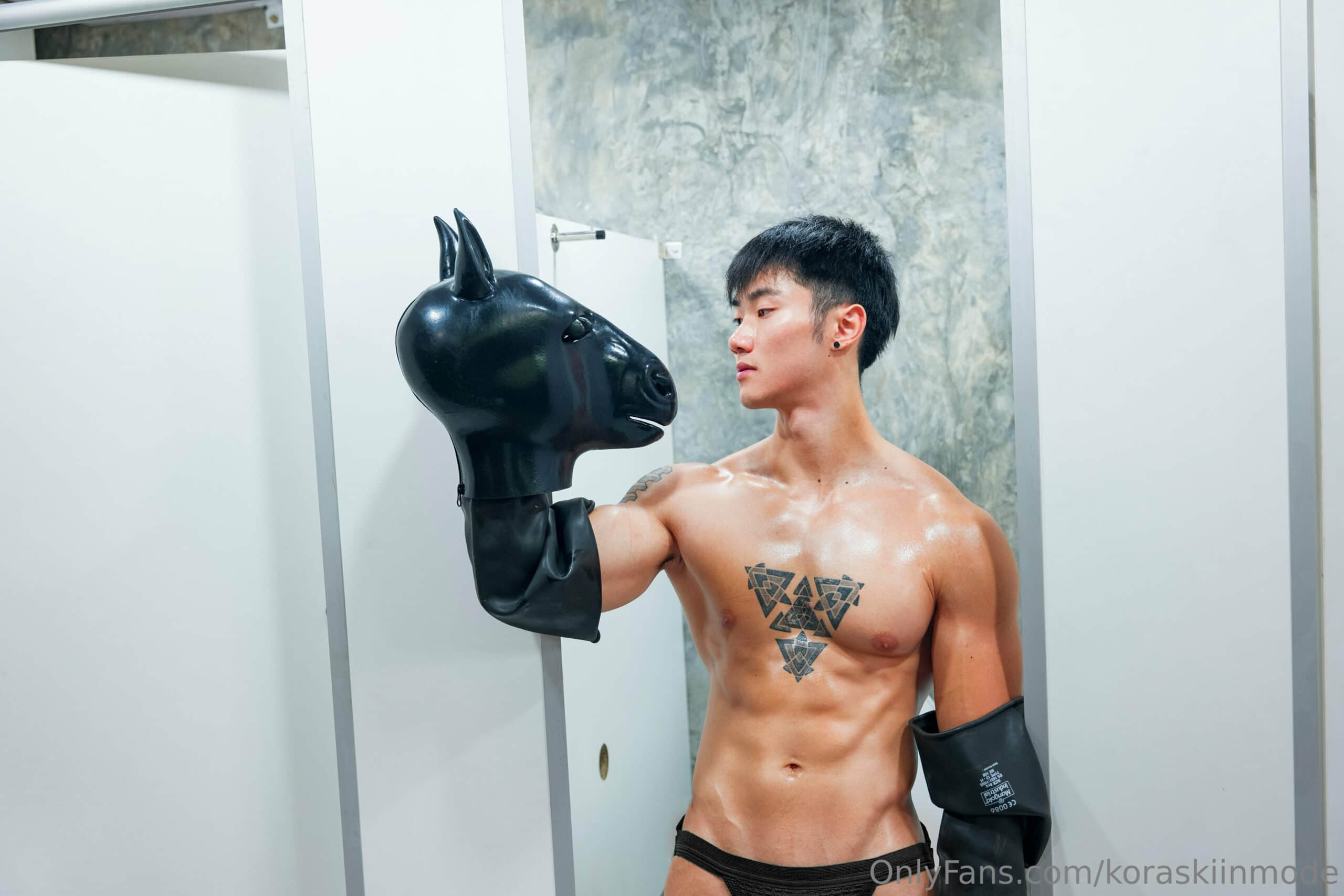 Kora SkiinMode collection P77 – The toilet Hong-NICEGAY