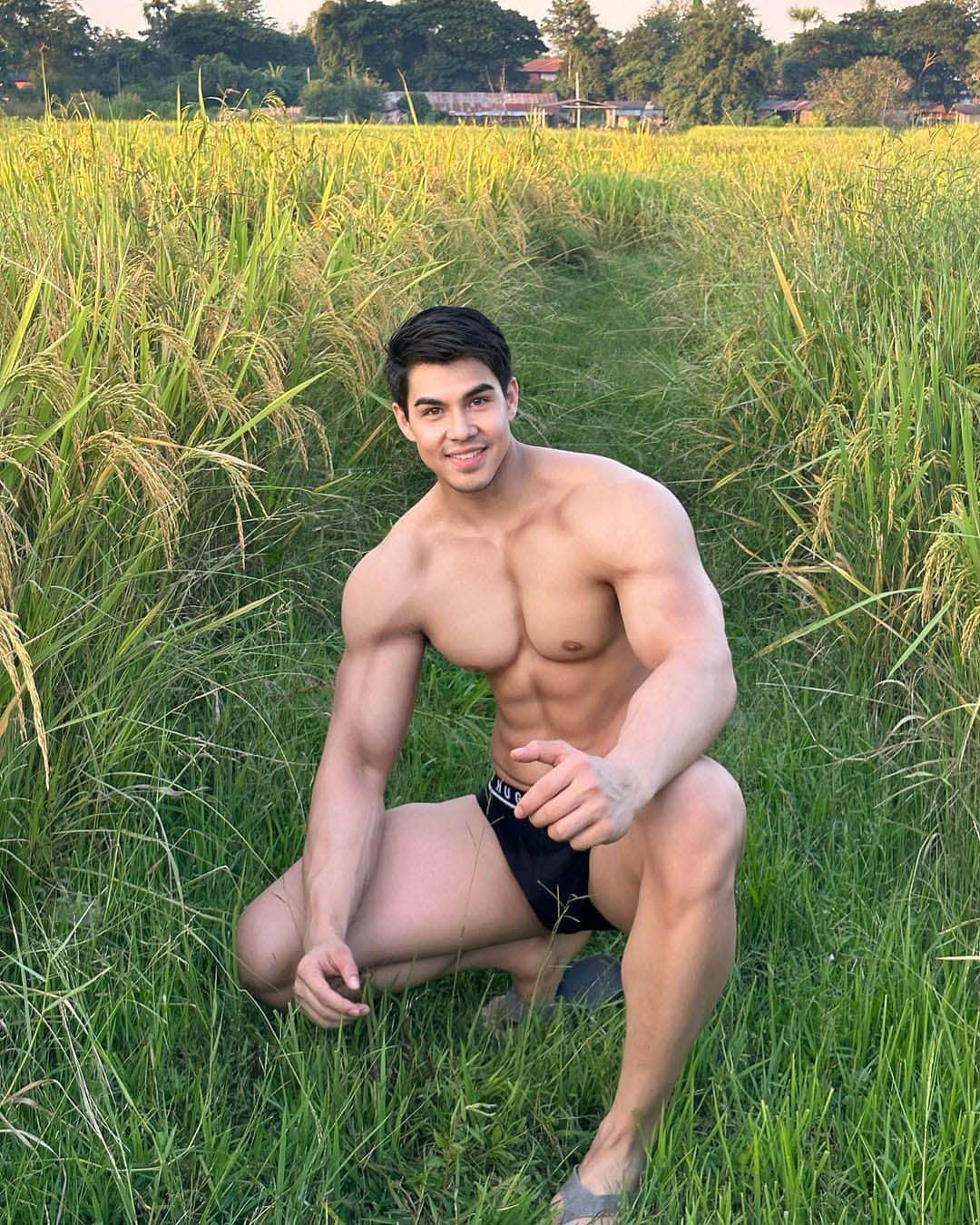 週一品肌肉|日式澡堂大方露! 筋肉理工男:Nawin Wannvong-NICEGAY
