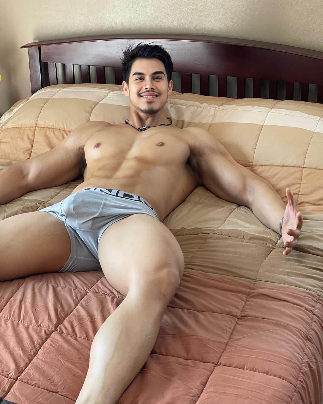 週一品肌肉|日式澡堂大方露! 筋肉理工男:Nawin Wannvong-NICEGAY