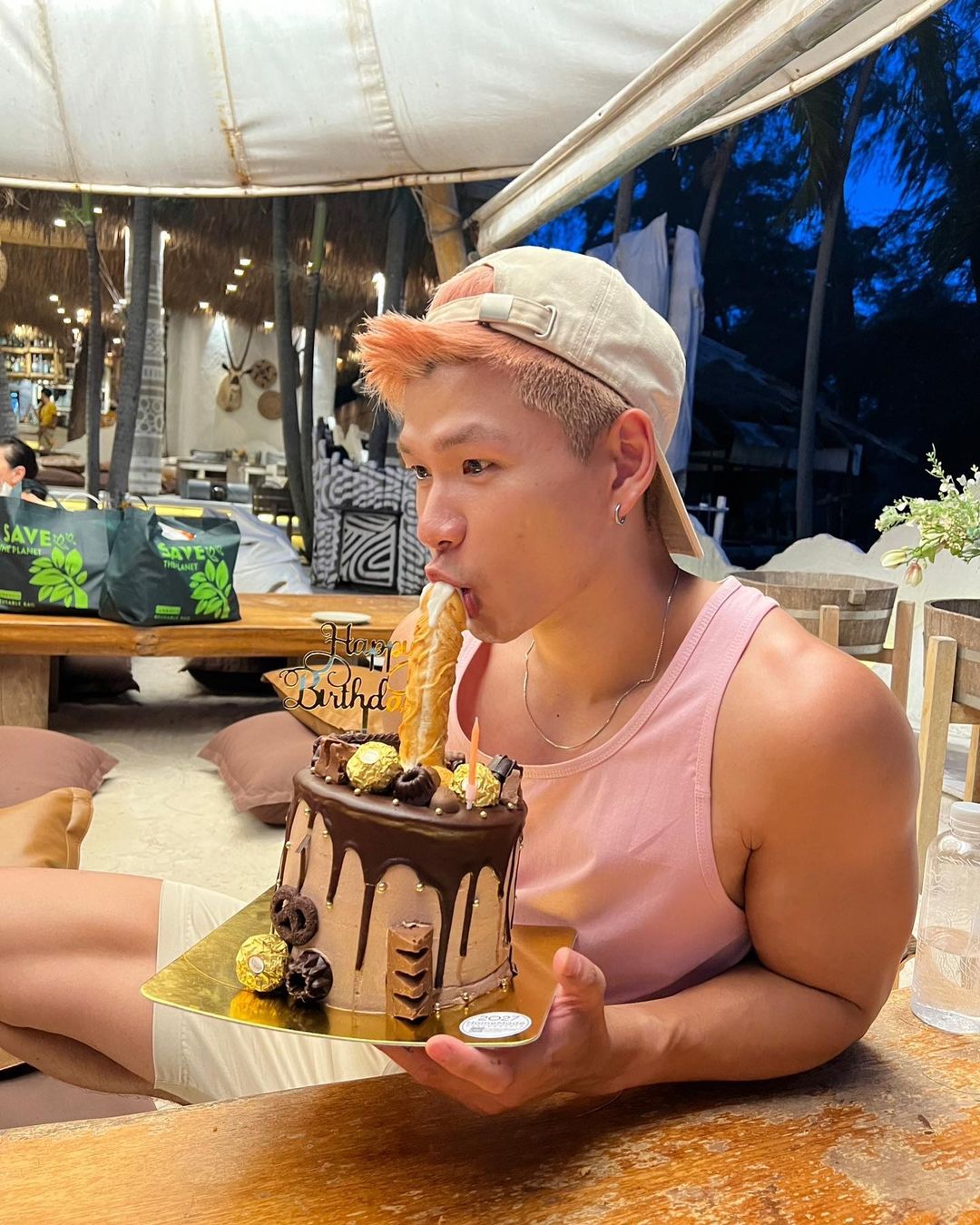 週六嚐鮮肉|人生苦短,必須性感! 奶味葛格:郭念修-NICEGAY