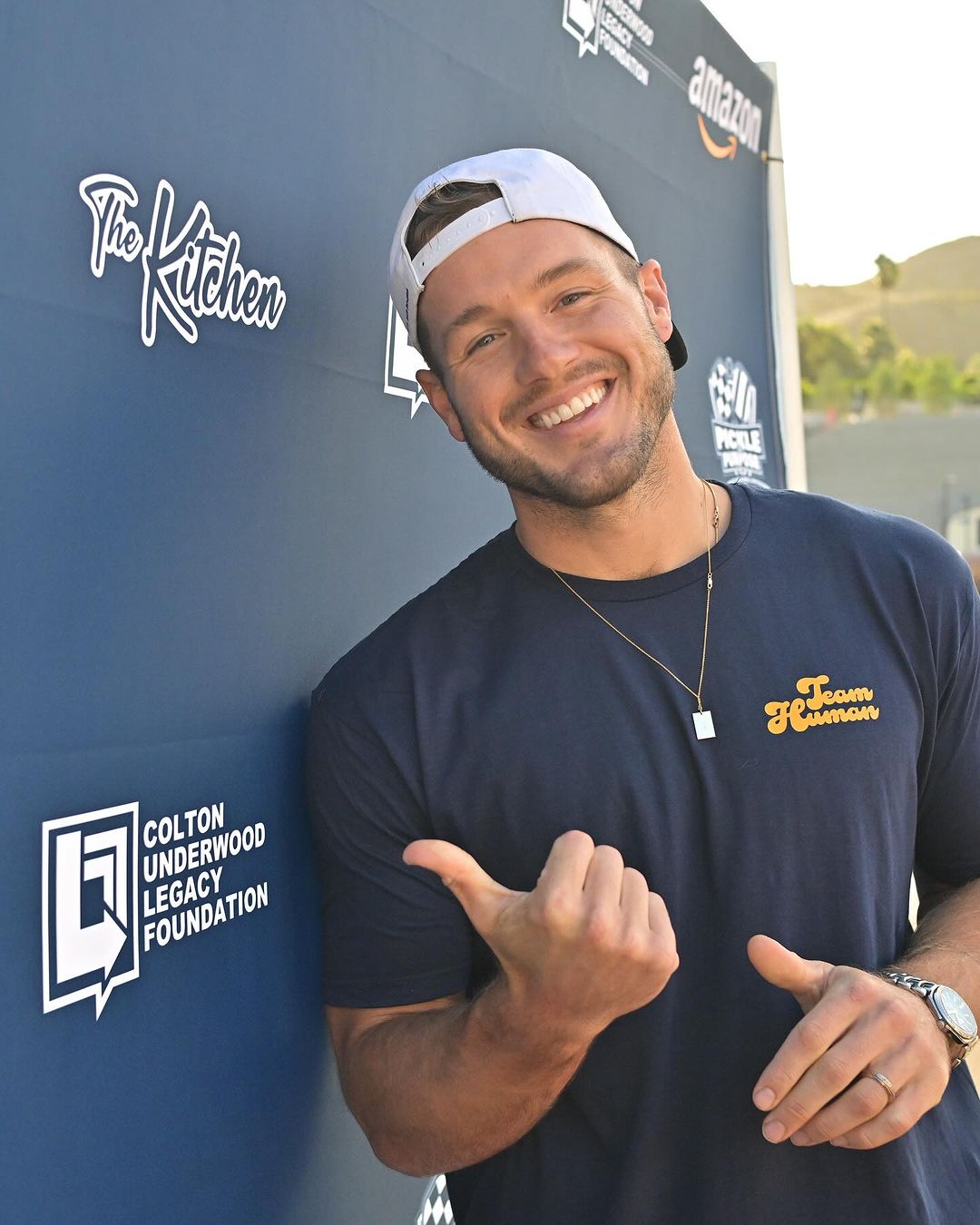 《鑽石單身漢的出櫃人生》Colton Underwood 走出恐同、勇敢認愛丈夫-NICEGAY