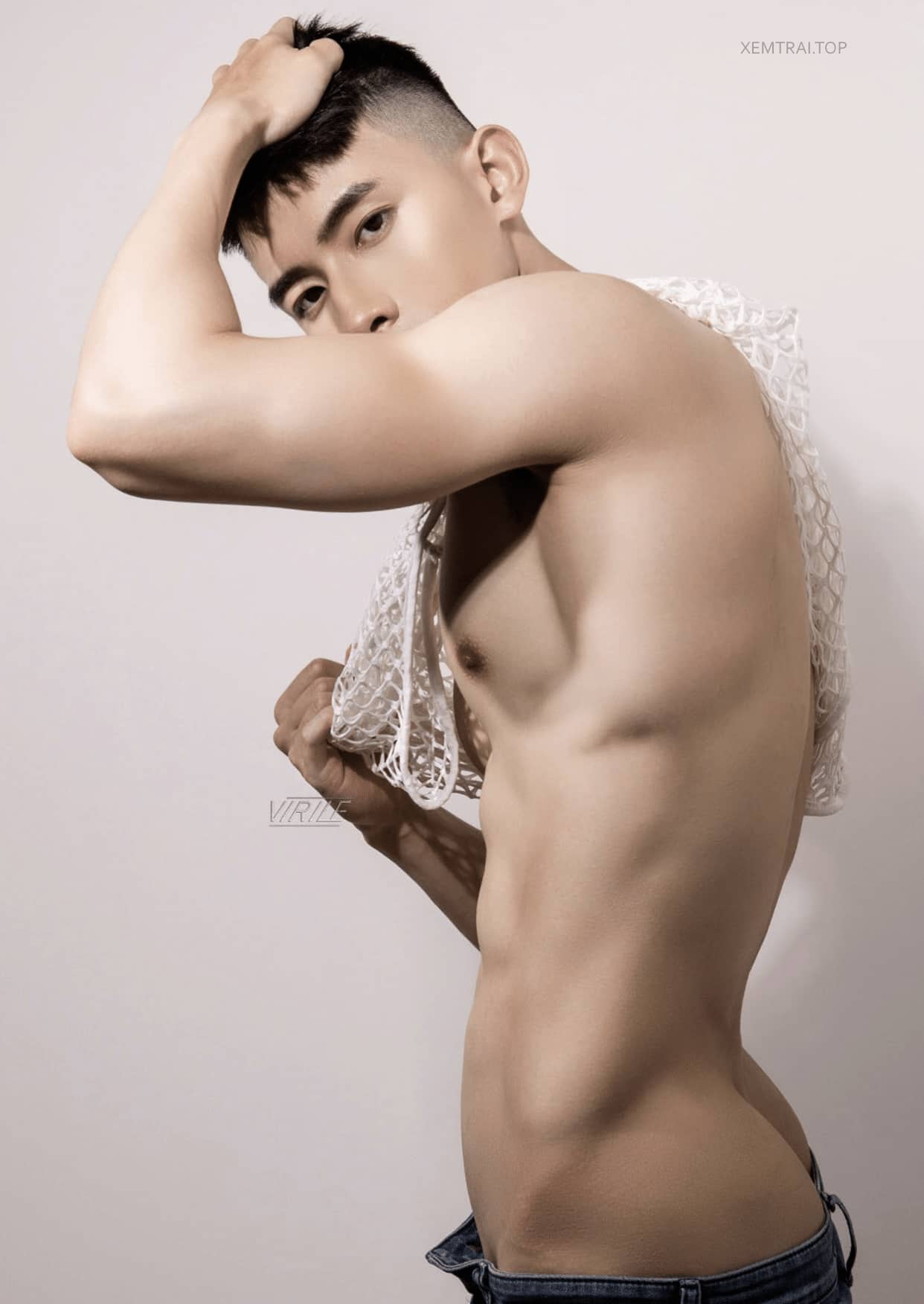 VIRILE SEXY+ NO.67 EXPLORE 發掘巨肌教練- EDDIE-NICEGAY
