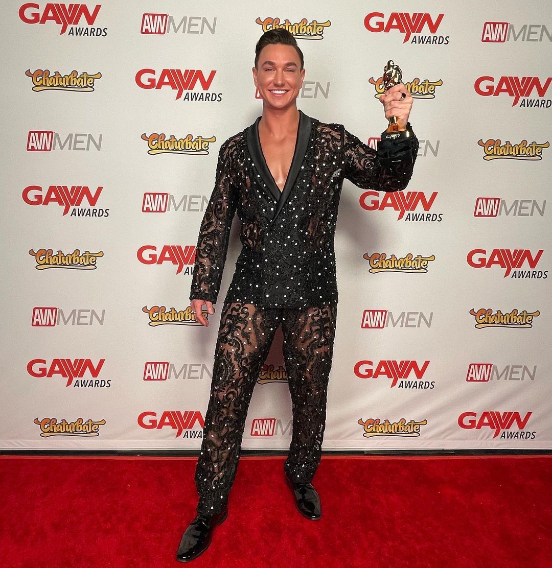 2024 GV 界奧斯卡「年度男優」出爐! 盤點歷年 7 位年度男優得主-NICEGAY