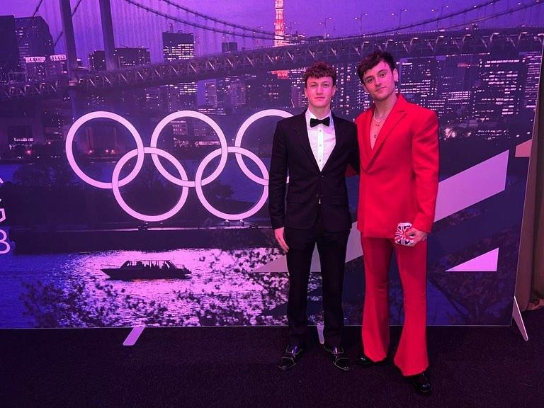 跳水金童湯姆戴利與新搭檔聊理想型:「寬肩膀很讚!」-NICEGAY