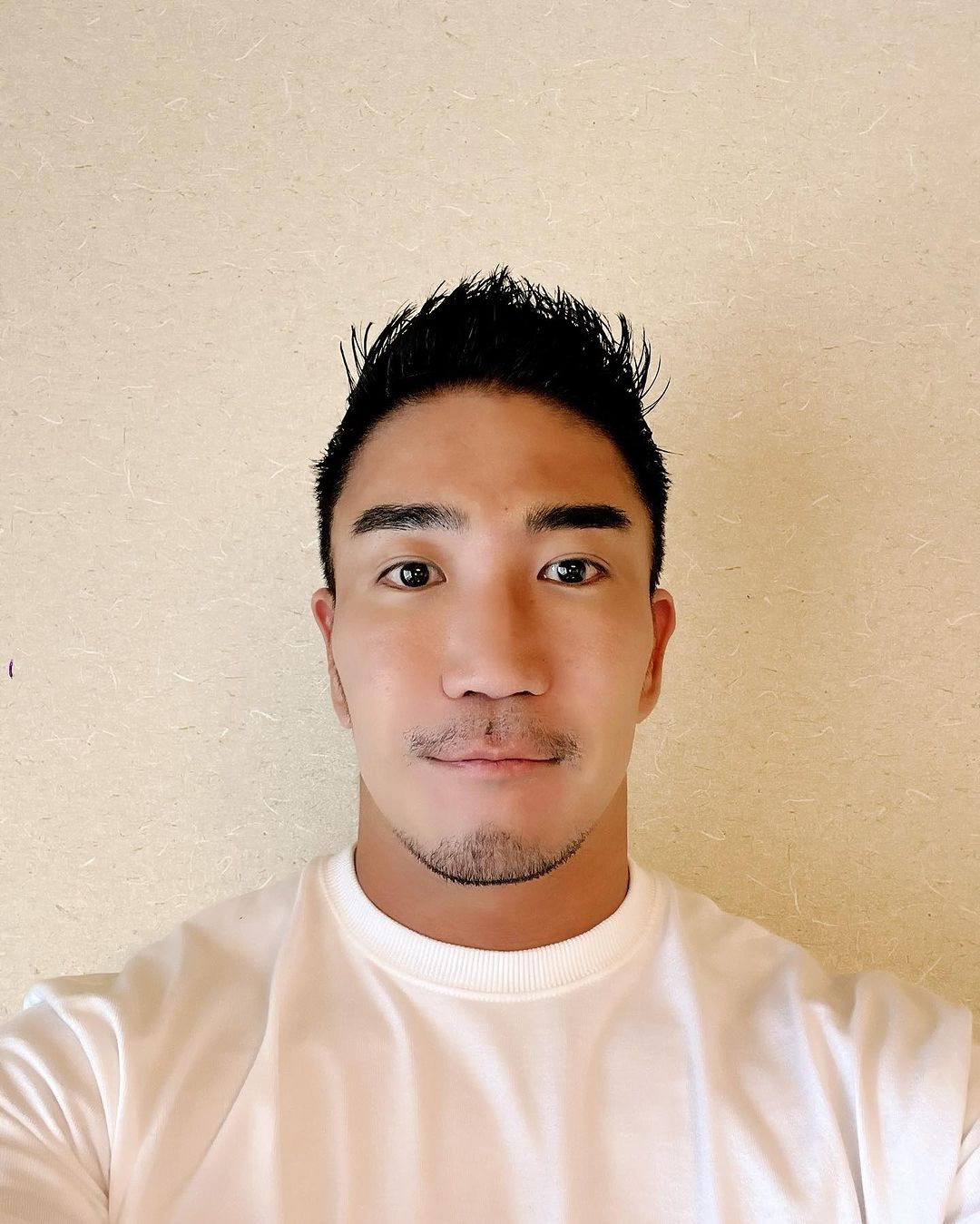 週一品肌肉|討摸摸的筋肉馬達!脫衣猛男:大輔-NICEGAY
