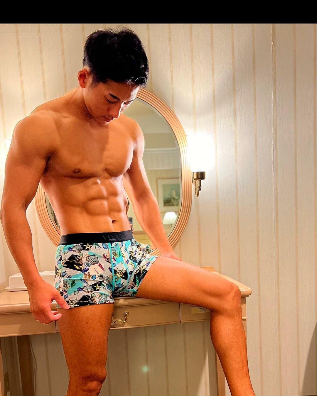週六嚐鮮肉|健身「動 L」! 天然可愛的運動型男:Tacty-NICEGAY