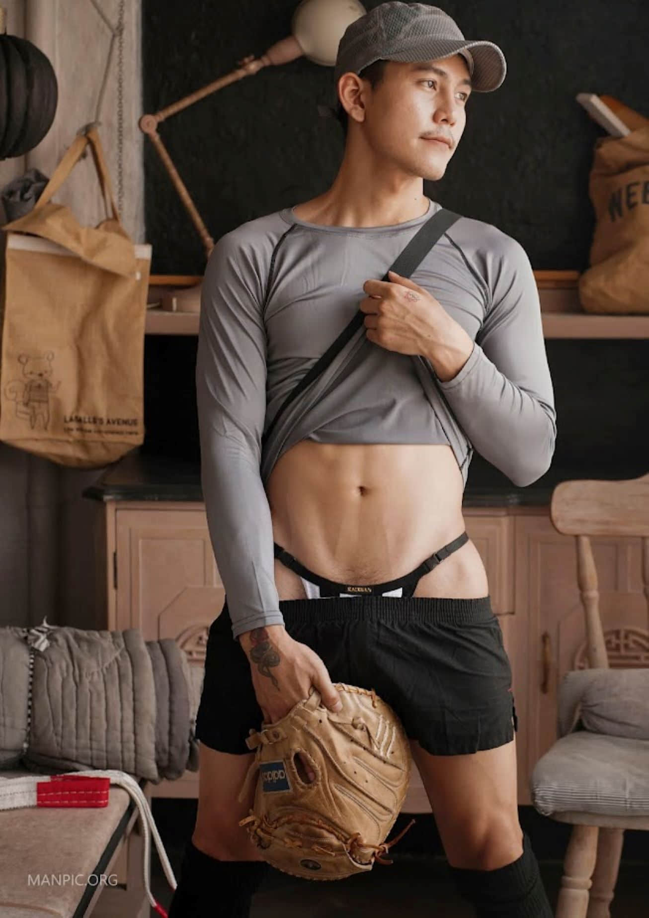 EARTH by Collection Magazine-NICEGAY