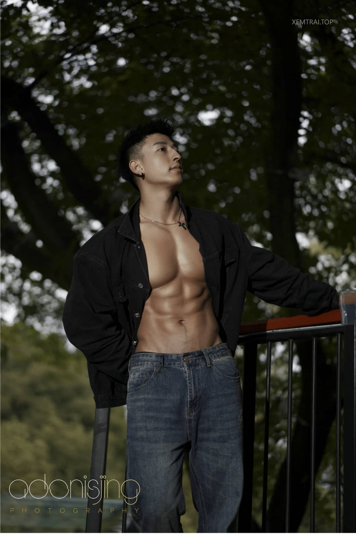 Return首部同名寫真 雄鷹般的網紅體育生來襲 上冊-NICEGAY