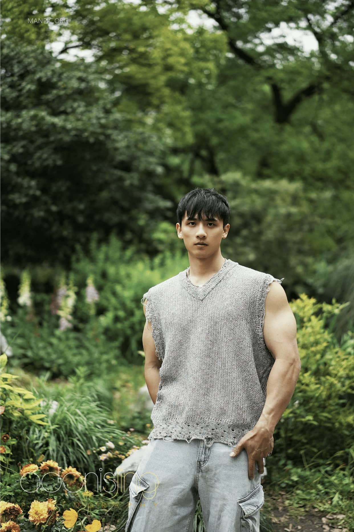 GUAN關關寫真集 陽光男孩性感來襲 上冊-NICEGAY