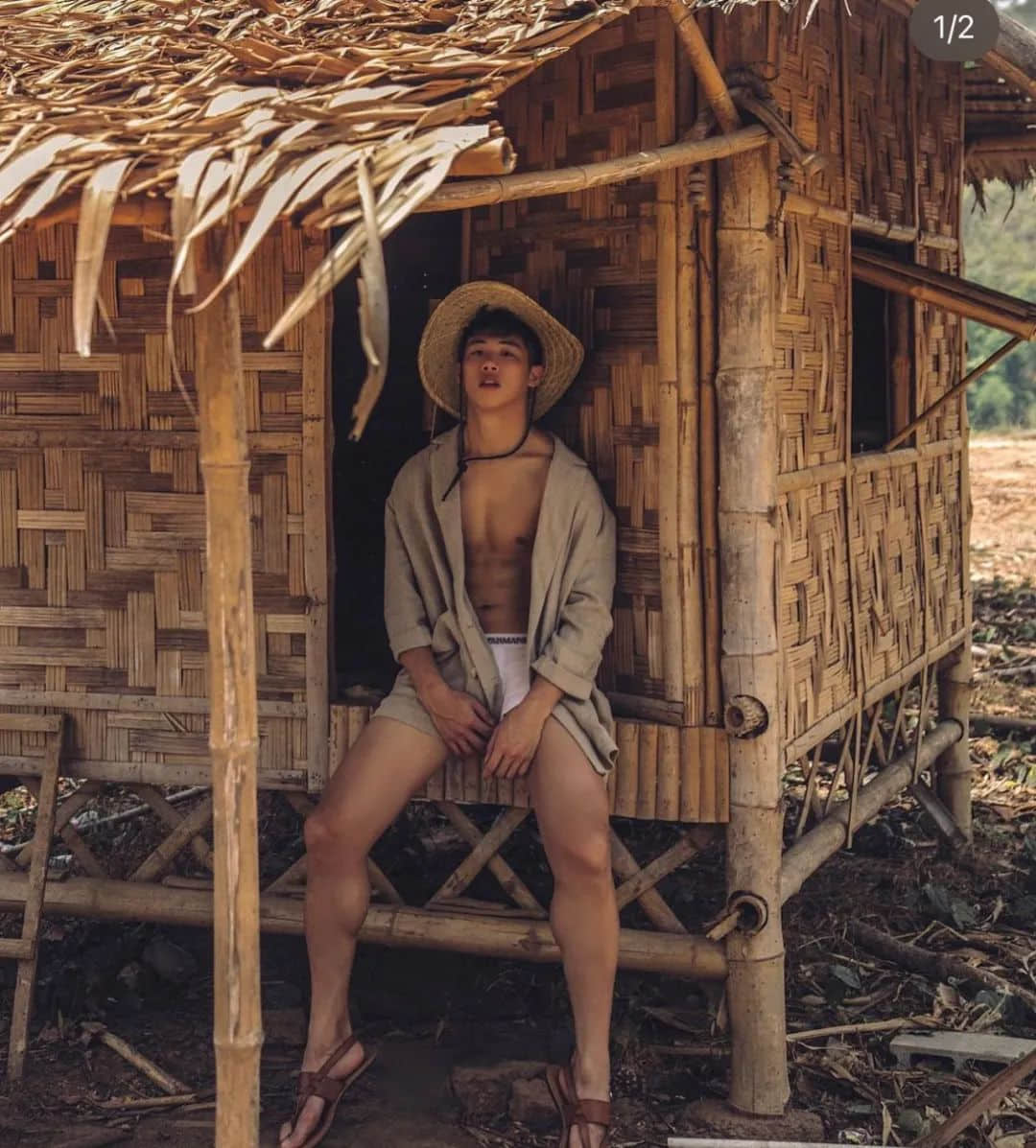 这个穿CK爱秀内裤边的男网红,真的好帅啊但歌好难听!-NICEGAY