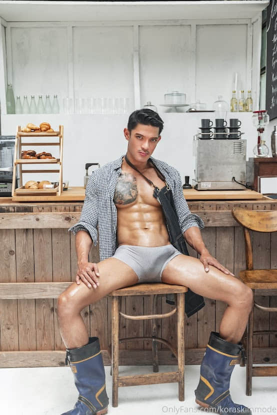 Kora SkiinMode collection P57 – Naked barista – Htoo Ant Lwin-NICEGAY